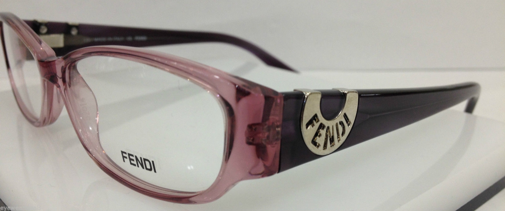 FENDI 845 538