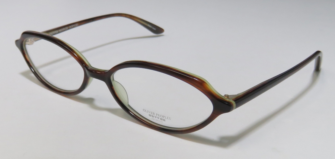 OLIVER PEOPLES LARUE H