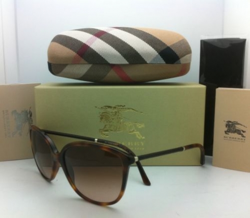 BURBERRY 4118Q 331613