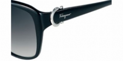 FERRAGAMO 610S 001