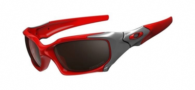 OAKLEY PIT BOSS RED